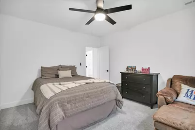 1311 Ravenwood Drive, Mahomet, IL 61853 - Photo 47