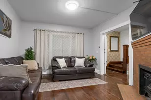 3027 Oak Park Ave S, Berwyn, IL 60402 - Photo 5