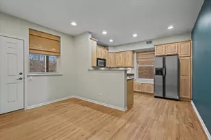 7321 N Honore St, Chicago, IL 60626 - Photo 15