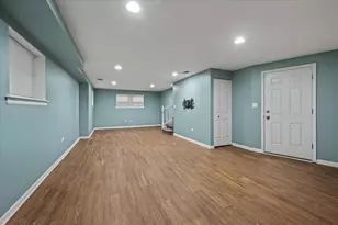 7321 N Honore St, Chicago, IL 60626 - Photo 21