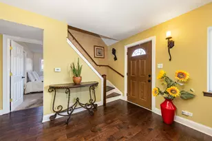 9236 Pembroke Ln, Bridgeview, IL 60455 - Photo 15