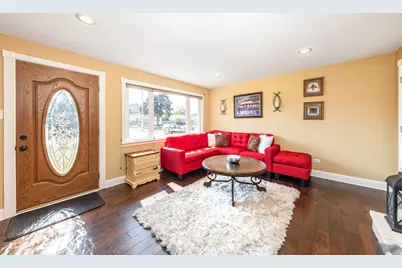 9236 Pembroke Lane, Bridgeview, IL 60455 - Photo 9
