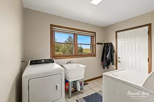 4196 N 2250W Rd, Bourbonnais, IL 60914 - Photo 15