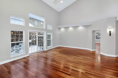 1628 Luther Avenue, Oakbrook Terrace, IL 60181 - Photo 5