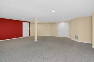 1628 Luther Ave, Oakbrook Terrace, IL 60181 - Photo 21