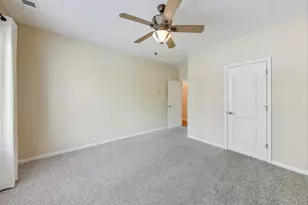 11 Beaconsfield Ct, Lincolnshire, IL 60069 - Photo 27