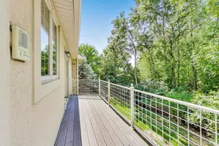 11 Beaconsfield Ct, Lincolnshire, IL 60069 - Photo 31