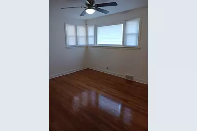 [Address not provided], Westchester, IL 60154 - Photo 15