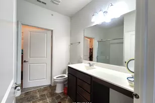 242 Sussex Ln, North Aurora, IL 60542 - Photo 21