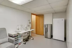 932 Kentucky Ln, Elk Grove Village, IL 60007 - Photo 33