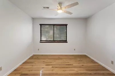 515 Clearwater Drive #515, Champaign, IL 61822 - Photo 17