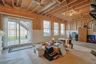 1242 Prairie View Pkwy, Cary, IL 60013 - Photo 27