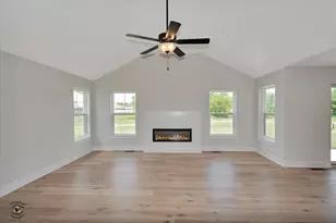 993 Spring St, Manteno, IL 60950 - Photo 5