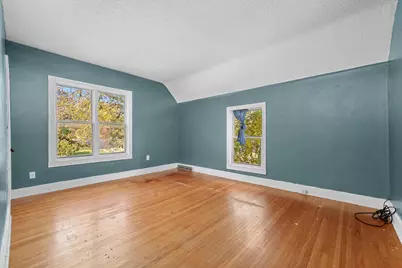 353 Wilcox Avenue, Elgin, IL 60123 - Photo 9