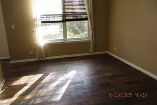 73 W Old Mill Trail, Antioch, IL 60002 - Photo 5