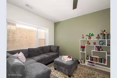 4101 W Iowa Street #6, Chicago, IL 60651 - Photo 7