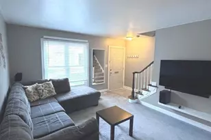 1727 Sessions Walk, Hoffman Estates, IL 60169 - Photo 5