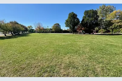 970 Mount Vernon Drive, Grayslake, IL 60030 - Photo 29