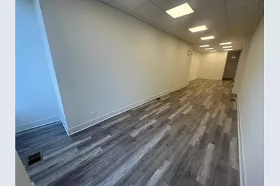 4204 N Milwaukee Avenue, Chicago, IL 60641 - Photo 5