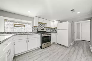 1400 N Lawndale Ave, Chicago, IL 60651 - Photo 5