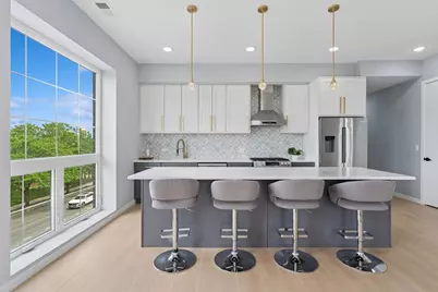 5830 N Lincoln Avenue #2E, Chicago, IL 60659 - Photo 7