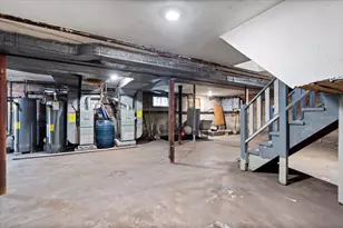 852 E 88th Pl, Chicago, IL 60619 - Photo 25