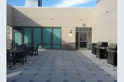 2 E Erie Street #2204, Chicago, IL 60611 - Photo 21