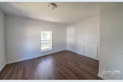 213 N Main Street, Sandwich, IL 60548 - Photo 17