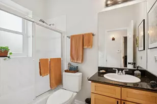 2317 W Belmont Ave, Chicago, IL 60618 - Photo 17