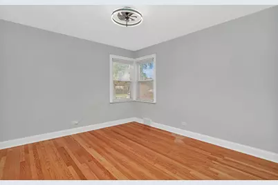 46 E Brayton Street, Chicago, IL 60628 - Photo 13