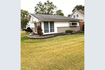 3831 168th Street, Country Club Hills, IL 60478 - Photo 3