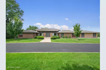 [Address not provided], West Chicago, IL 60185 - Photo 3