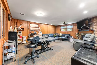 1895 Birch Street, Des Plaines, IL 60018 - Photo 9