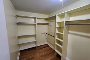 9407 Ironwood Ln, Des Plaines, IL 60016 - Photo 21