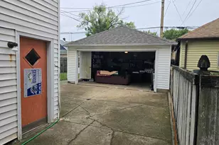 5738 W Windsor Ave, Chicago, IL 60630 - Photo 5