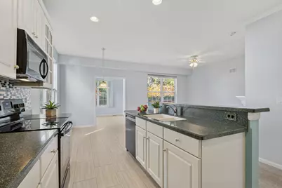 2325 Carillon Drive, Grayslake, IL 60030 - Photo 5