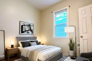 8125 S Escanaba Ave, Chicago, IL 60617 - Photo 7