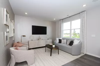 324 Kingsport Drive, South Elgin, IL 60177 - Photo 3