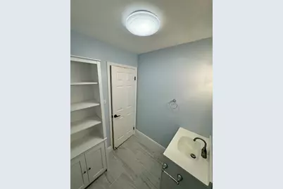 830 E Old Willow Road #8-107, Prospect Heights, IL 60070 - Photo 11