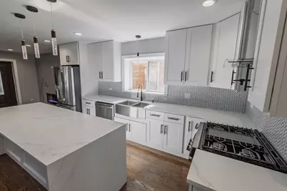 2252 Northgate Avenue, North Riverside, IL 60546 - Photo 9