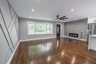 2252 Northgate Ave, North Riverside, IL 60546 - Photo 11