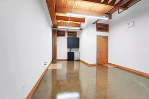 1806 W Cuyler Ave, Chicago, IL 60613 - Photo 3