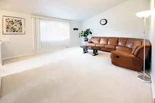 400 Glendale Rd, Glenview, IL 60025 - Photo 13