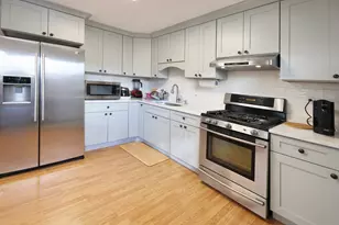 400 Glendale Rd, Glenview, IL 60025 - Photo 9