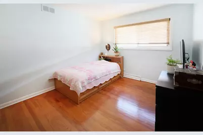 400 Glendale Road #400, Glenview, IL 60025 - Photo 15