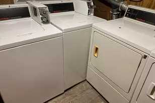 3222 W Warner Ave, Chicago, IL 60618 - Photo 19