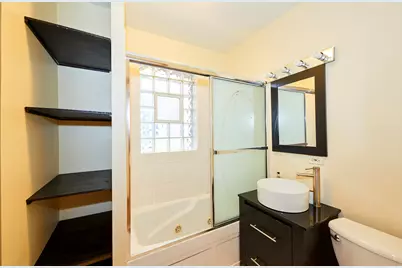 3222 W Warner Avenue #1, Chicago, IL 60618 - Photo 11