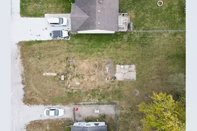 611 W Elm Street, Hoopeston, IL 60942 - Photo 3