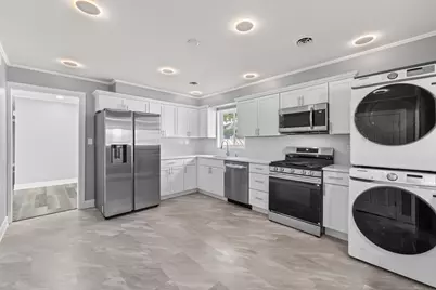 500 Lakewood Boulevard, Park Forest, IL 60466 - Photo 7