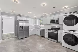 500 Lakewood Blvd, Park Forest, IL 60466 - Photo 7